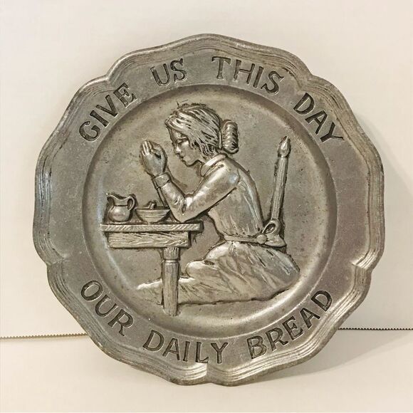 Vintage 1972 Sexton Pewter GIVE US THIS DAY OUR DAILY BREAD Decorative Plate - Picture 3 of 6